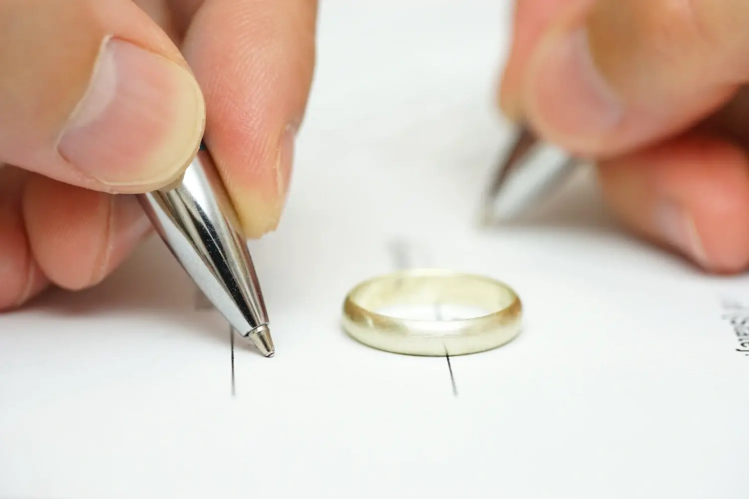 Strengthening Your Position in Divorce Negotiations with Professional Mediation Bury